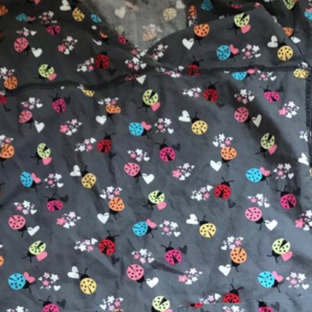 Small scrub shirt